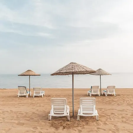 Terrific One Bedroom With Sea View *